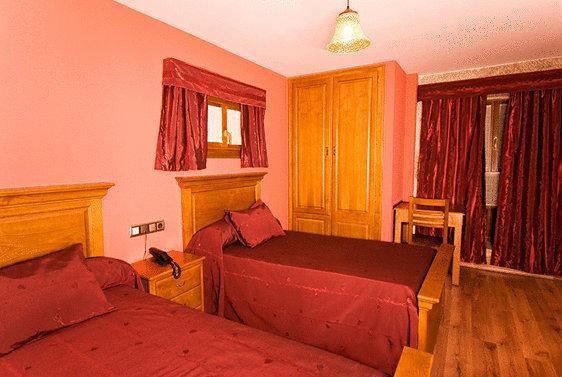 Hotel La Casa Grande Ourense Pokoj fotografie